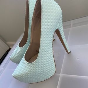 Geometric pattern light blue heels